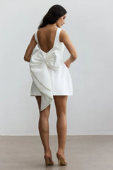 Cecila Bowknot Pearl Backless Mini Dress
